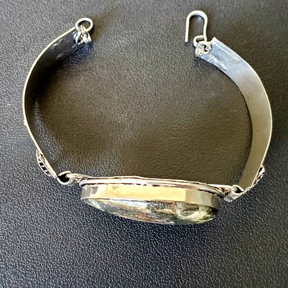 New Seraphinite Silver Bracelet. - Picture 8 of 13